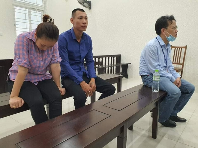 Ba bị cáo tại phiên xử.