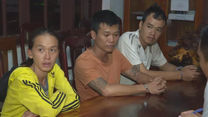 Các đối tượng tại cơ quan công an