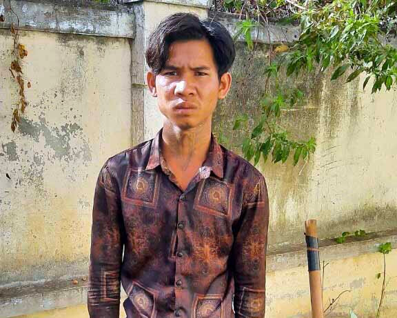 Siu Đét đã đến Công an huyện Phú Thiện đầu thú. Ảnh: Văn Ngọc 