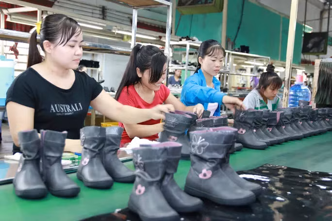 NLĐ có quyền đơn phương chấm dứt HĐLĐ không cần lý do