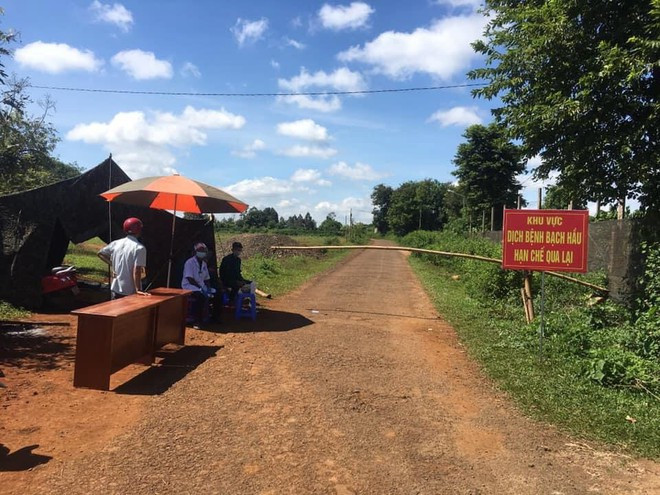 Từ đầu năm đến nay, Kon Tum có 40 trường hợp dương tính với bạch hầu. ẢNH: ĐỨC NHẬT