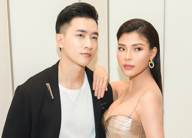 Thúy Diễm được chồng ủng hộ khi làm nghề dù có phải đóng cảnh thân mật bên các đồng nghiệp nam