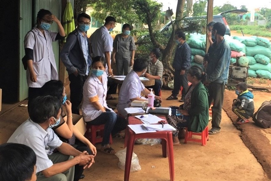 Ngành Y tế các tỉnh Tây Nguyên đang căng mình chống dịch bạch hầu. Ảnh: Thanh Tuấn