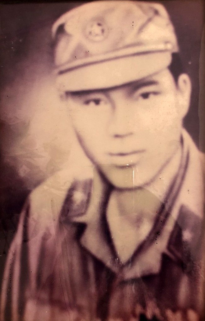 Di ảnh liệt sĩ Cá ẢNH: GIA ĐÌNH CUNG CẤP