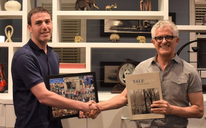 Hai nhà nghiên cứu Razi Epsztein (trái) và Menachem Elimelech ẢNH: TECHNION