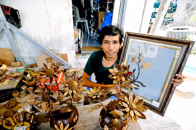 Sau 6 năm khởi nghiệp, anh Nghĩa đã có nguồn thu nhập ổn định ẢNH: DUY TÂN