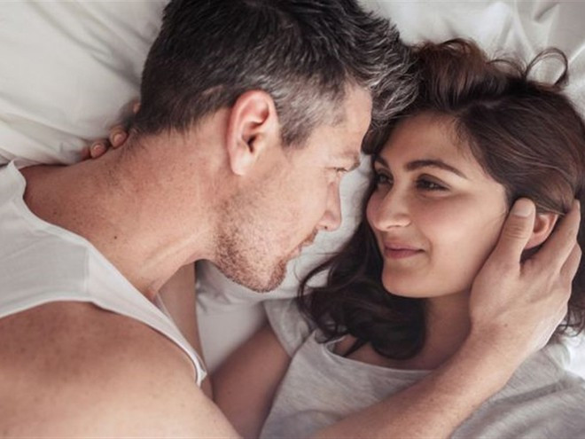 Giảm căng thẳng, khơi gợi ham muốn, đừng lo lắng, ngủ đủ, bớt suy nghĩ đến hậu quả tiêu cực... là những cách hiệu quả để hâm nóng 'chuyện ấy'. ẢNH MINH HỌA: SHUTTERSTOCK