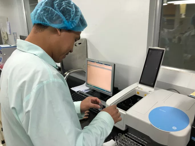 Nghiên cứu vắc-xin Covid-19 tại Công ty TNHH vắc-xin và sinh phẩm số 1