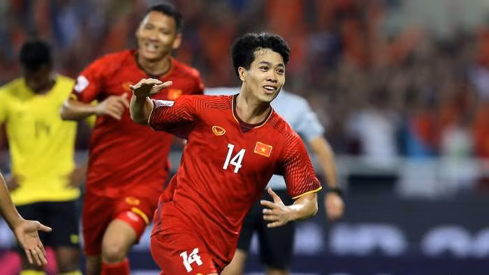 Công Phượng và ĐT Việt Nam phải chờ đợi để xem AFF Cup 2020 có tổ chức đúng lịch hay không
