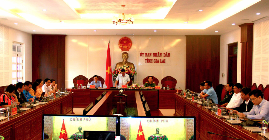 Toàn cảnh Hội nghị trực tuyến sơ kết công tác đảm bảo trật tự, an toàn giao thông 6 tháng đầu năm 2020. Ảnh: Lê Hòa