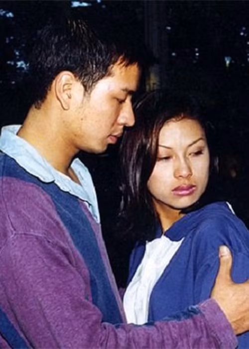 Khánh Ly gặp biến cố trong hôn nhân khi chồng đột ngột qua đời. Ảnh: Cắt từ phim