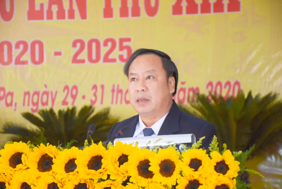 Đồng chí Châu Ngọc Tuấn-Phó Bí thư Thường trực Tỉnh ủy phát biểu chỉ đạo Đại hội. Ảnh: Minh Triều