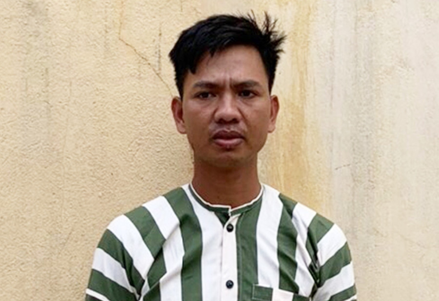  Đinh Ngoan tại cơ quan Công an. Ảnh: V.N