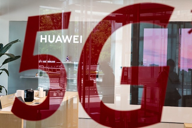 Pháp gần như quay lưng hoàn toàn với thiết bị mạng 5G của Huawei. Ảnh: AFP