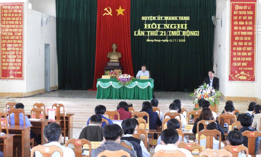 Toàn cảnh hội nghị. Ảnh: Thanh Nhật Toàn cảnh hội nghị. Ảnh: Thanh Nhật