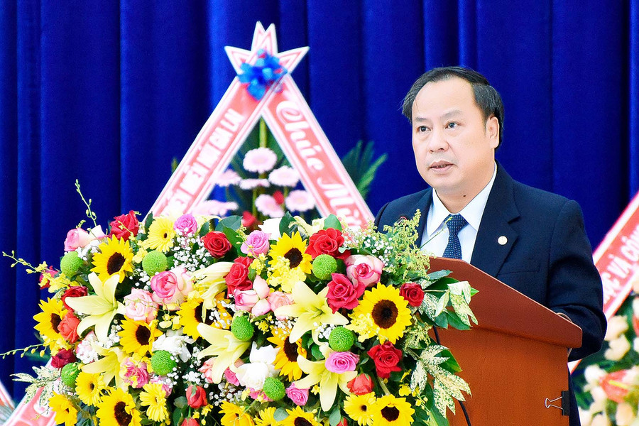 Phó Bí thư Thường trực Tỉnh ủy Châu Ngọc Tuấn phát biểu chỉ đạo tại Đại hội. Ảnh: Đ.T Phó Bí thư Thường trực Tỉnh ủy Châu Ngọc Tuấn phát biểu chỉ đạo Đại hội. Ảnh: Đ.T