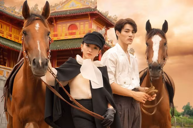 Cặp đôi mới của Gái già lắm chiêu được hi vọng sẽ làm nên chuyện, tạo dấu ấn mới cho loạt phim nổi tiếng này ẢNH: MAR6 PICTURES