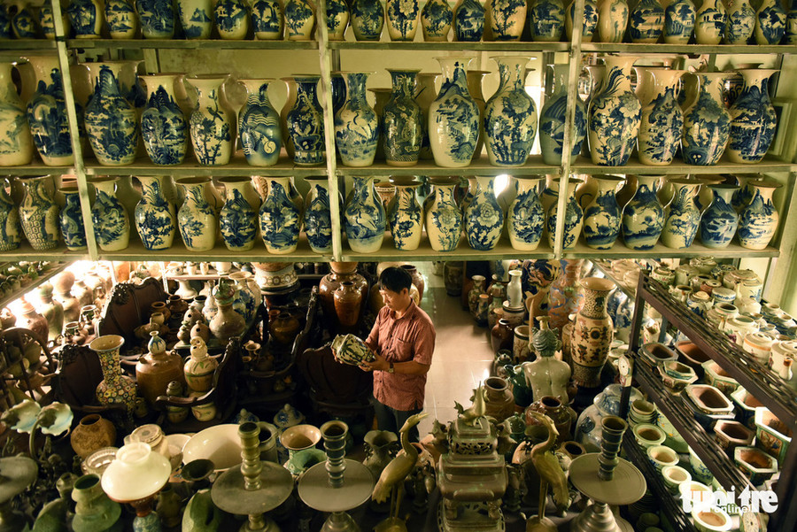 Kho cổ vật với hàng trăm ngàn hiện vật quý hiếm - Ảnh: DUYÊN PHAN