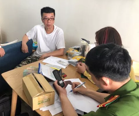 Ông trùm Chiu Hao Cheng lúc bị bắt Ông trùm Chiu Hao Cheng lúc bị bắt