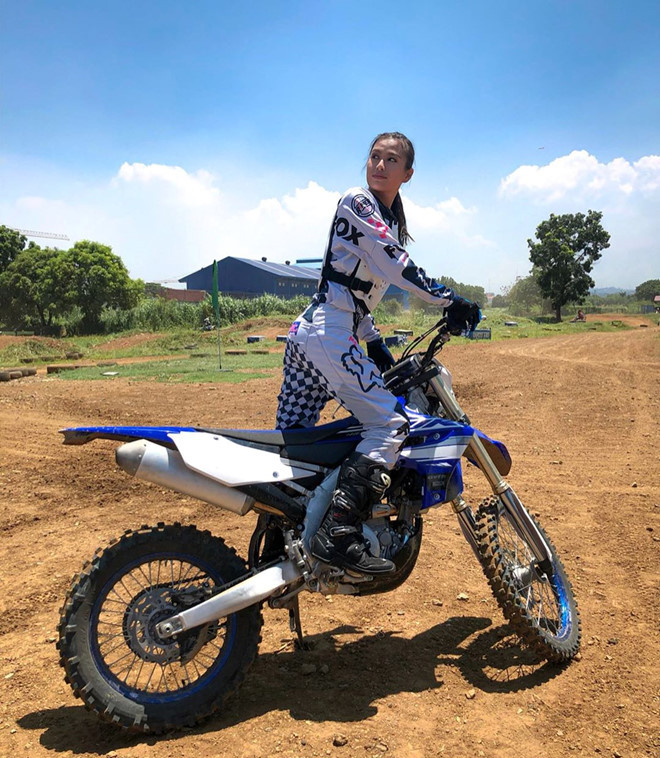 Trên trang Instagram cá nhân, Michelle Dee thường xuyên cập nhật những hình ảnh đời thường. Mỹ nhân 9X là mẫu người thích du lịch, boxing và có niềm đam mê lớn với mô tô - ẢNH: INSTAGRAM NV Trên trang Instagram cá nhân, Michelle Dee thường xuyên cập nhật những hình ảnh đời thường. Mỹ nhân 9X là mẫu người thích du lịch, boxing và có niềm đam mê lớn với mô tô - ẢNH: INSTAGRAM NV