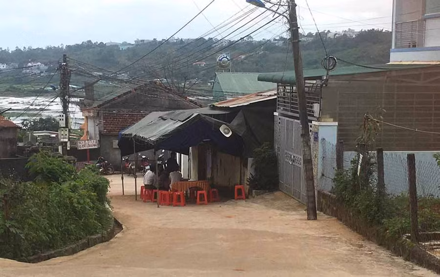 Gia đình đang tổ chức tang lễ cho anh Hội. Ảnh: Văn Ngọc