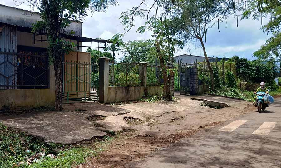  Ngôi nhà của gia đình Luyện ở thôn 1, xã Tân Sơn, TP. Pleiku. Ảnh: H.M