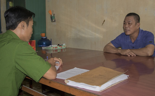 Trung tại cơ quan điều tra. Ảnh: Công an Vĩnh Long. Trung tại cơ quan điều tra. Ảnh: Công an Vĩnh Long.