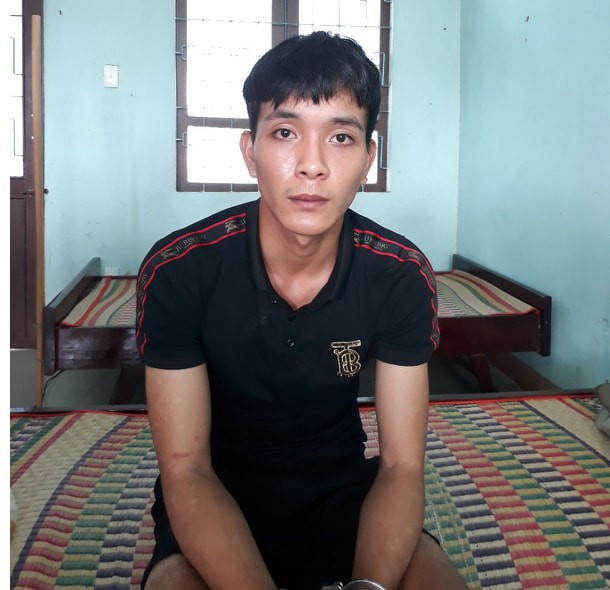  Võ Viết Sơn và con dao tang vật