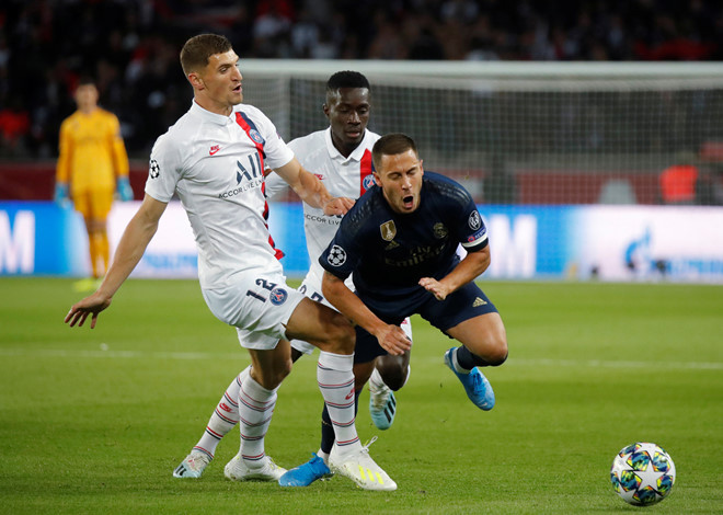  Eden Hazard gây thất vọng tràn trề trong lần đầu tiên đá chính trong màu áo Real. Ảnh: Reuters.