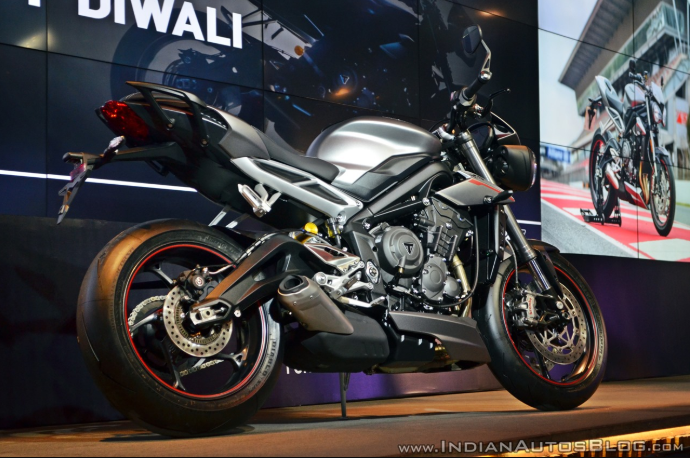 Mẫu Triumph Street Triple RS 2020 được đưa tin sẽ có cùng thông số hiệu suất với mẫu xe 2019, dù cân nặng thay đổi. Mẫu Triumph Street Triple RS 2020 được đưa tin sẽ có cùng thông số hiệu suất với mẫu xe 2019, dù cân nặng thay đổi.