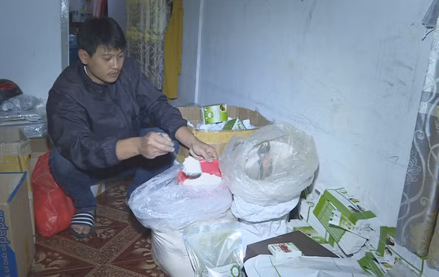 Nguyên liệu để Trường làm mỹ phẩm và dược thảo.