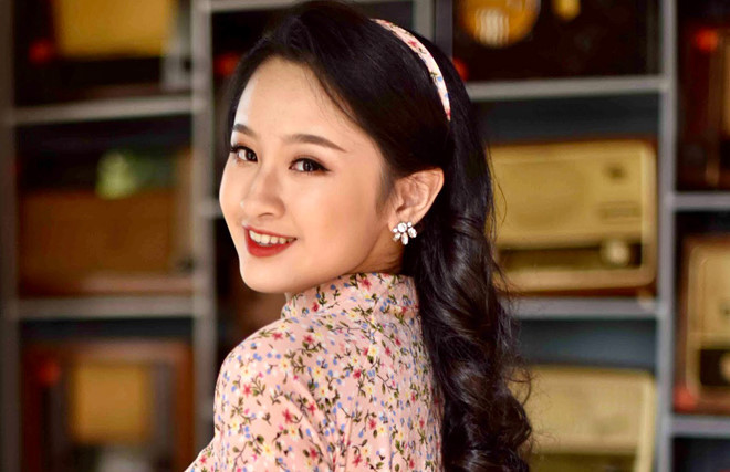 Nguyễn Đăng Hoa Huyền học giỏi, đa tài. Ảnh: NVCC.