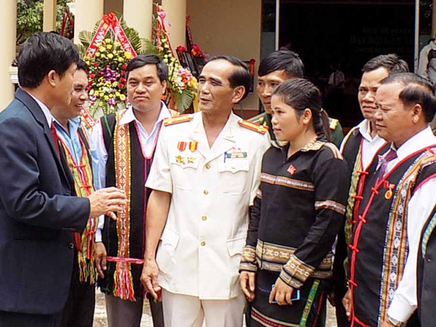 Cán bộ chủ chốt huyện Ia Grai trao đổi về công tác xây dựng Đảng