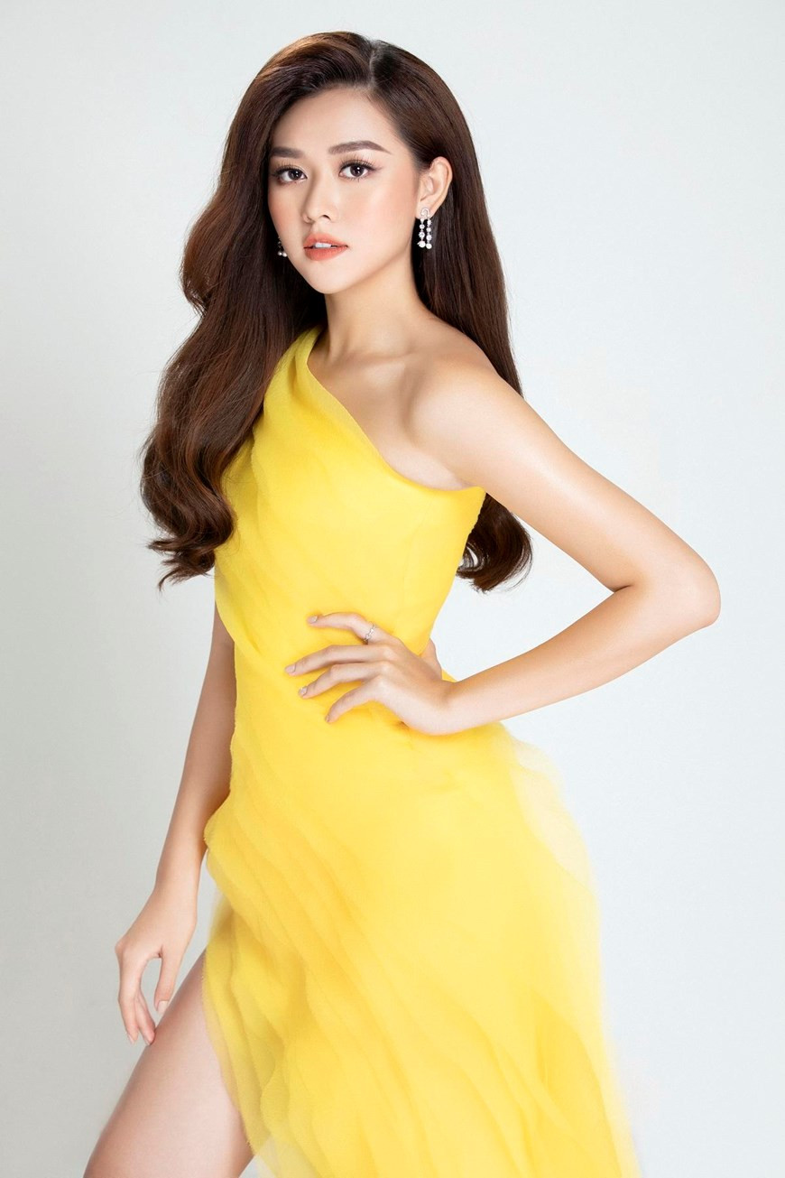  Với lợi thế về hình thể như gương mặt xinh đẹp nổi bật, ngoại hình chuẩn, vốn tiếng Anh lưu loát, Tường San được đánh giá là người đẹp hội tụ đủ các tố chất cần có để đáp ứng tiêu chí của cuộc thi Hoa hậu Quốc tế.