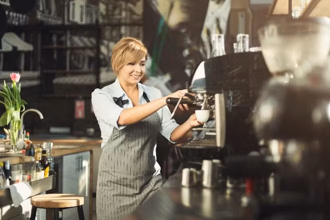  Các quán cà phê tại Italy đều có mỗi phong cách riêng biệt tại từng thành phố.