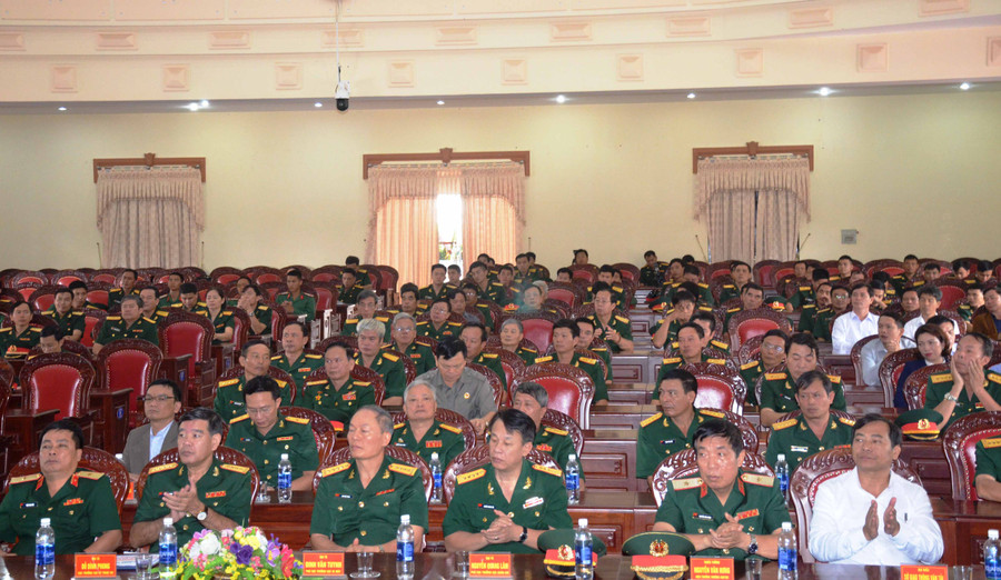 Các đại biểu tham dự lễ kỷ niệm. Ảnh: Vĩnh Hoàng Các đại biểu tham dự kỷ niệm 40 năm. Ảnh: Vĩnh Hoàng