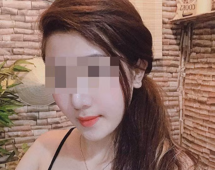 M. là một cô gái xinh đẹp. Ảnh trên Facebook nạn nhân