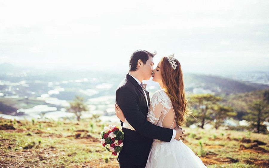 Ảnh cưới của cặp đôi trai tài, gái sắc.