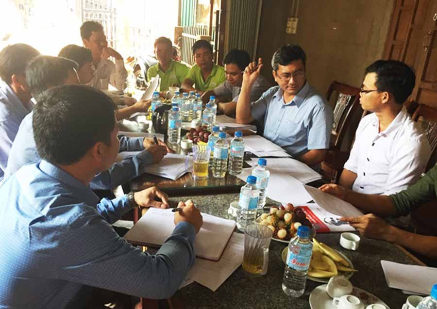  Quang cảnh buổi làm việc. Ảnh: Ngọc Đức