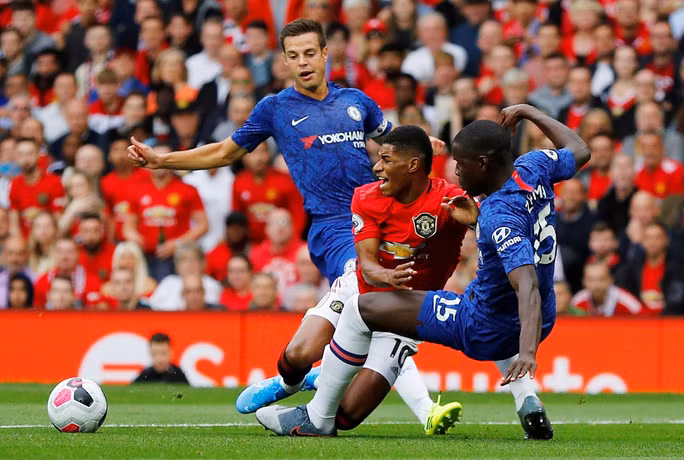  Marcus Rashford lập 