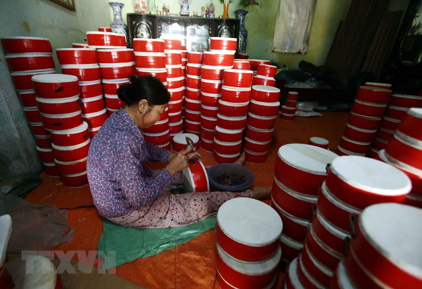 Sản xuất trống cung ứng ra thị trường