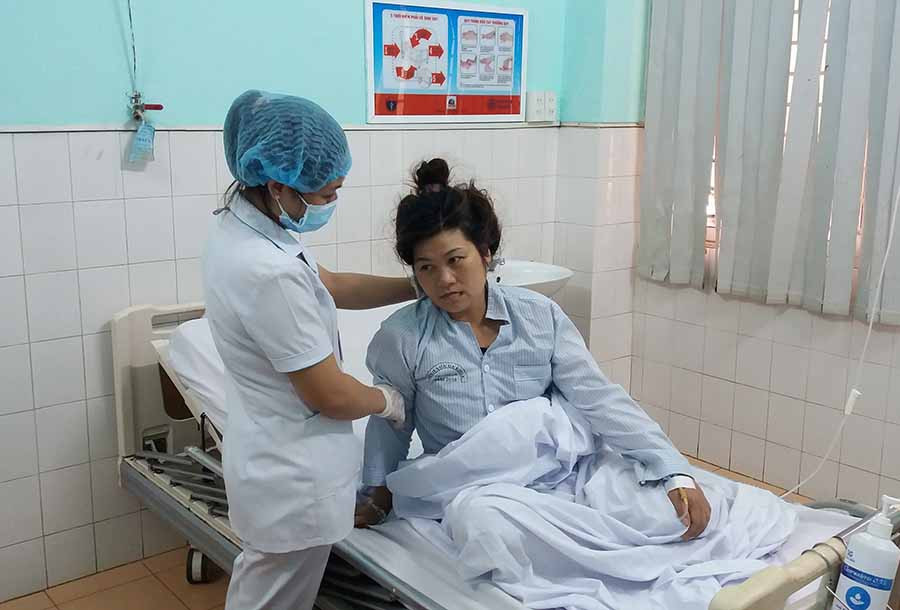  Sau gần 2 tuần điều trị tích cực, bệnh nhân Thủy đã bình phục, có thể xuất viện trong thời gian tới. Ảnh: N.N