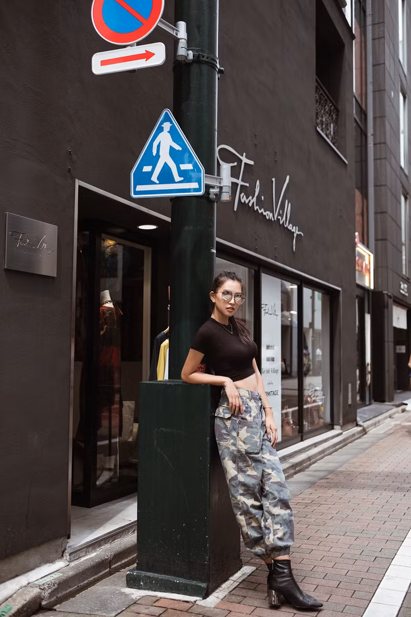  Vừa mạnh mẽ, năng động, khỏe khoắn lại vừa quyến rũ với những đường cong cơ thể săn chắc.