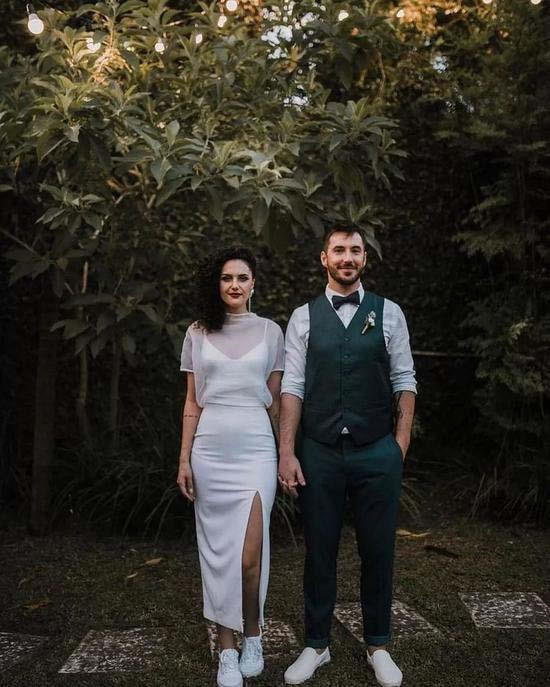  Sử dụng giày thể thao làm giày cưới khiến lễ cưới trở nên gần gũi và tình cảm hơn.