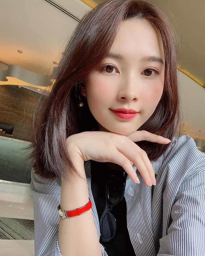  Hoa hậu Thu Thảo khoe nhan sắc xinh đẹp xứng danh 'thần tiên tỷ tỷ'.