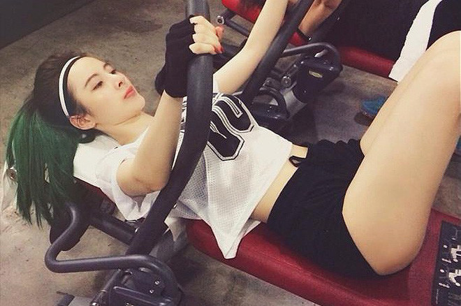 Angela Phương Trinh đã tập gym liên tục trong suốt 7 năm qua