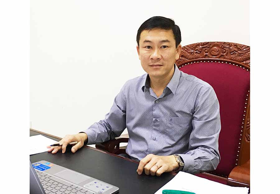 Ông Đinh Hữu Hòa. Ảnh: H.D  Ông Đinh Hữu Hòa. Ảnh: H.D