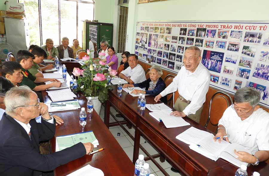 Đại biểu phát biểu đóng góp vào nội dung. Ảnh: T.N Đại biểu phát biểu đóng góp vào nội dung. Ảnh: T.N