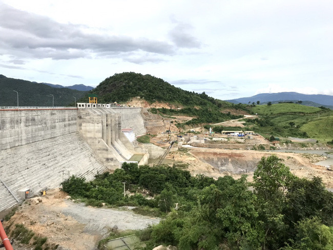 Thi công hệ thống thủy lợi Tân Mỹ. Ảnh: Đức Cường