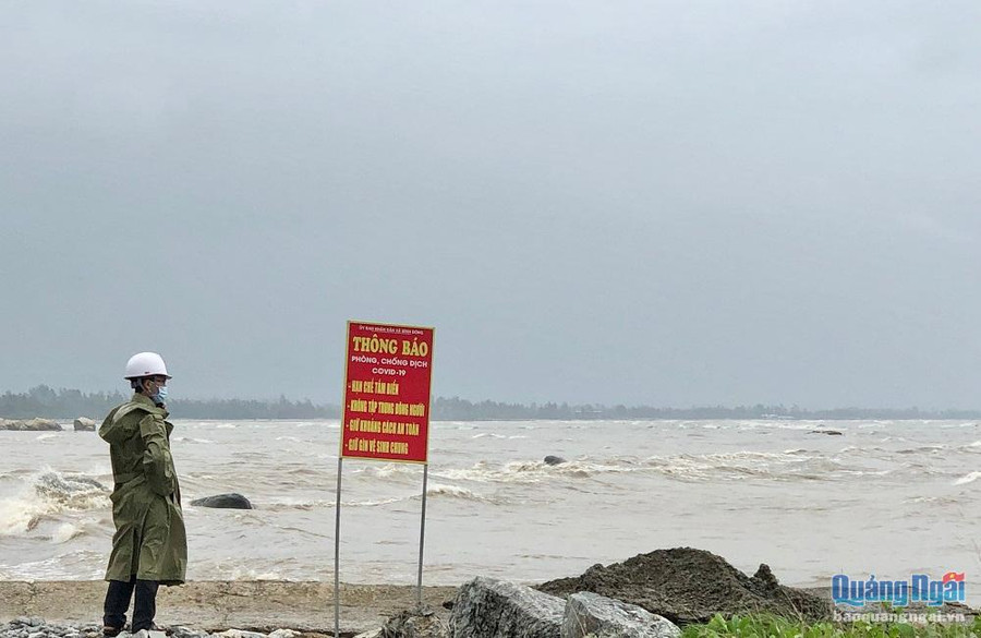 Khu vực cửa Sa Cần nơi 3 ngư dân mất tích